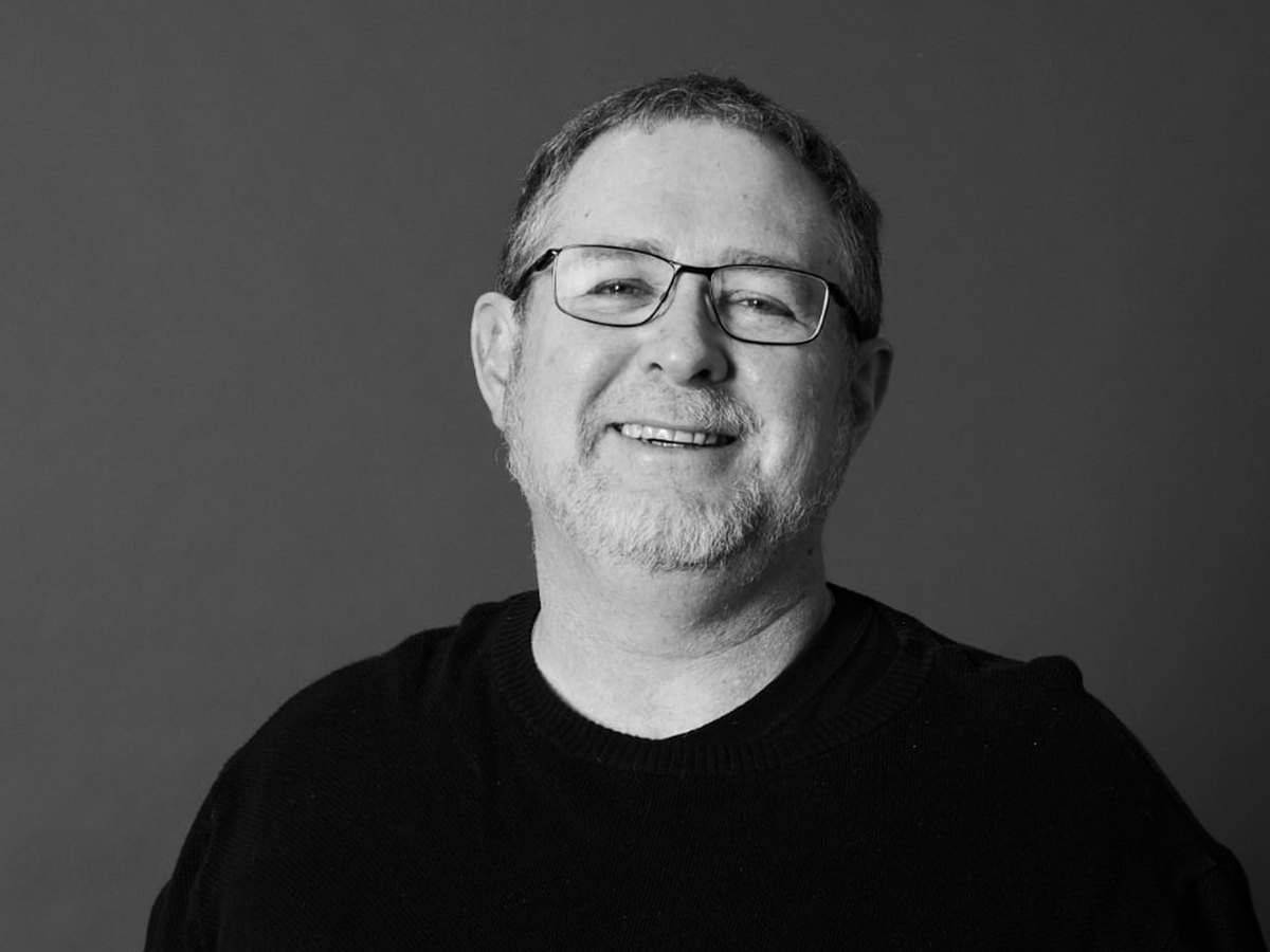 Black-and-white headshot of Andre Keartland